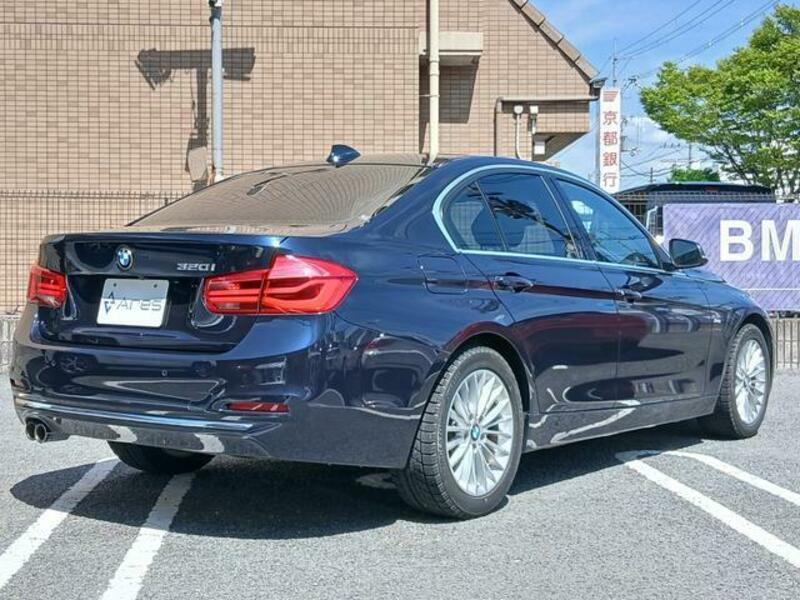 3 SERIES