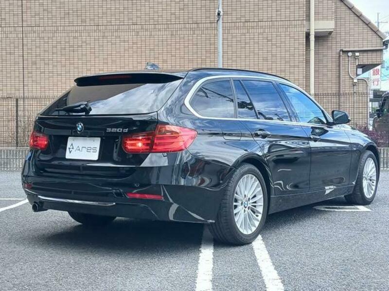 3 SERIES