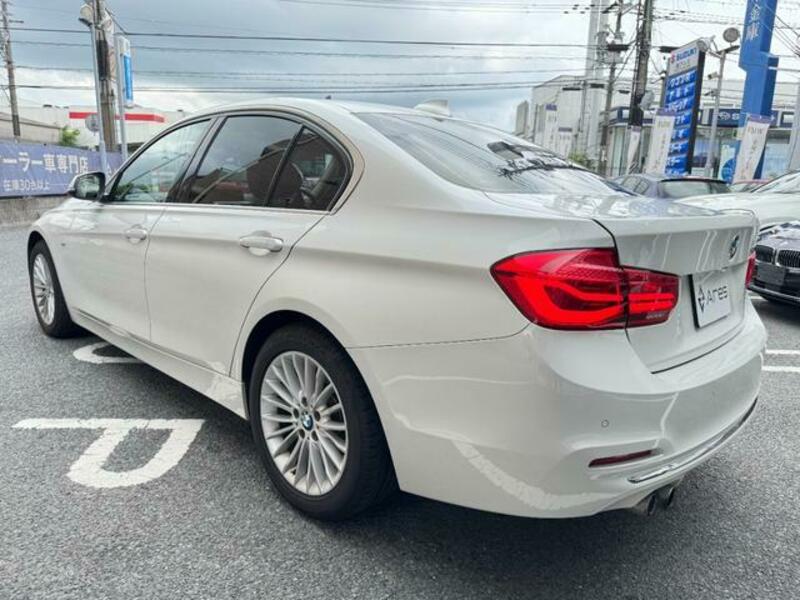 3 SERIES