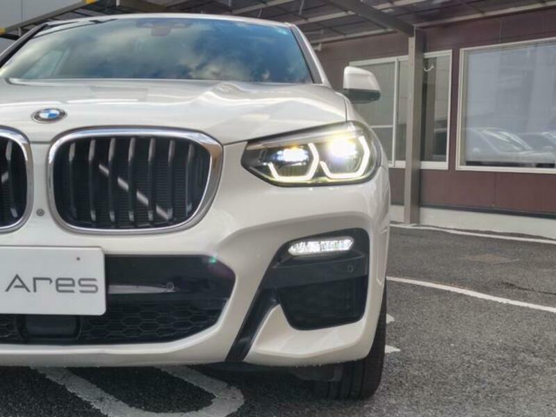X4