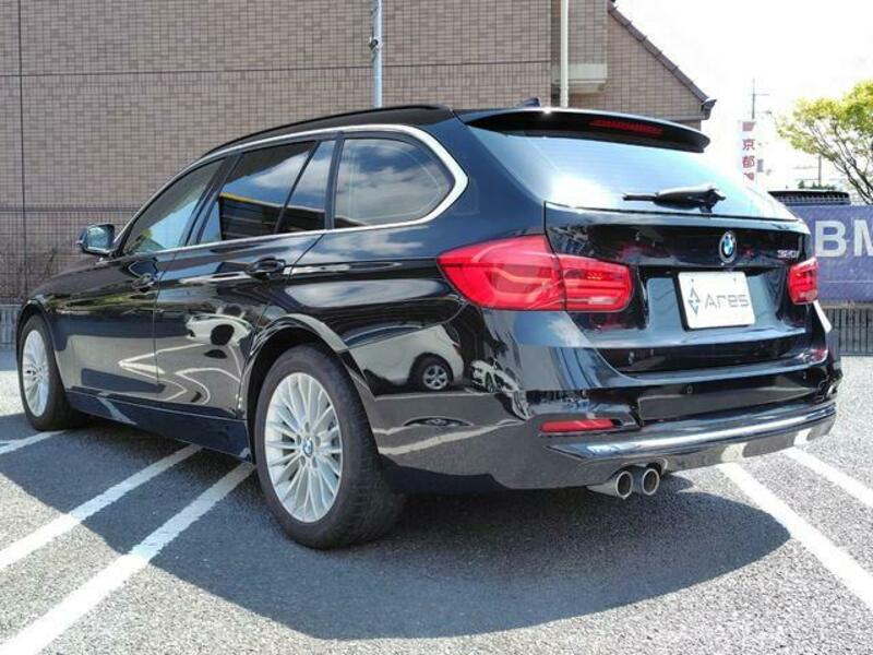 3 SERIES