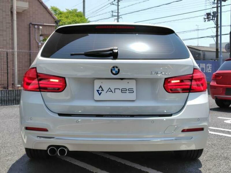 3 SERIES