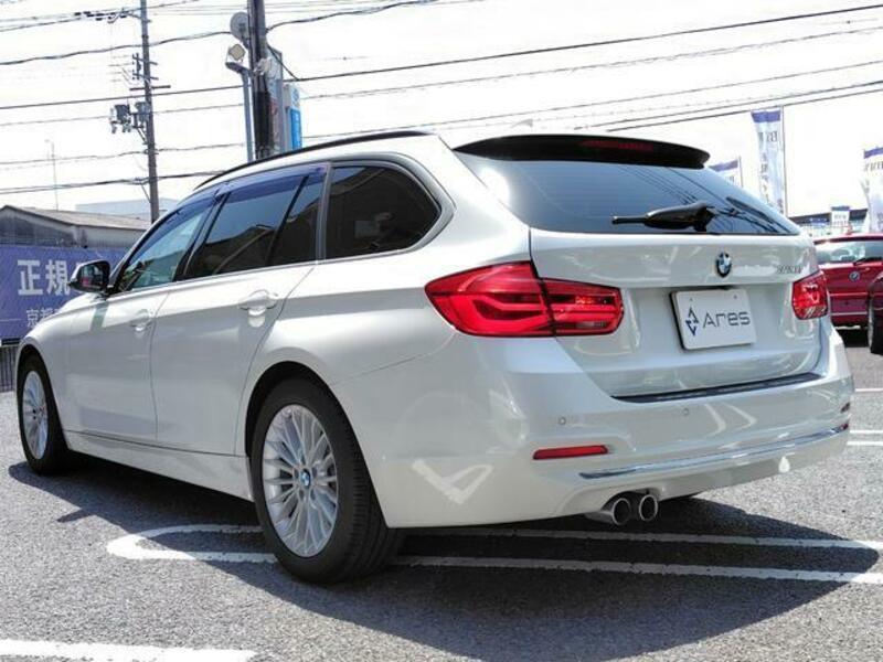 3 SERIES