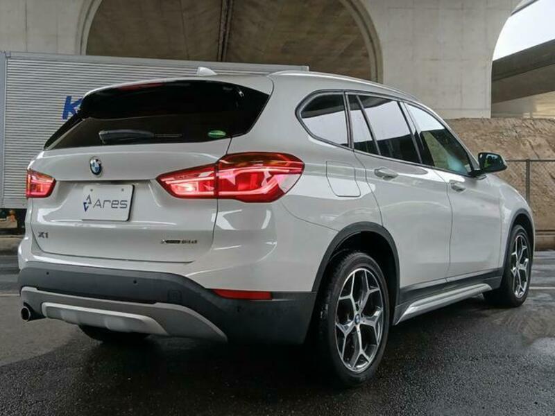 X1