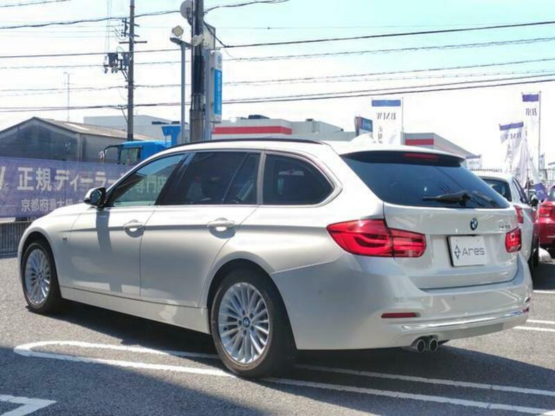 3 SERIES