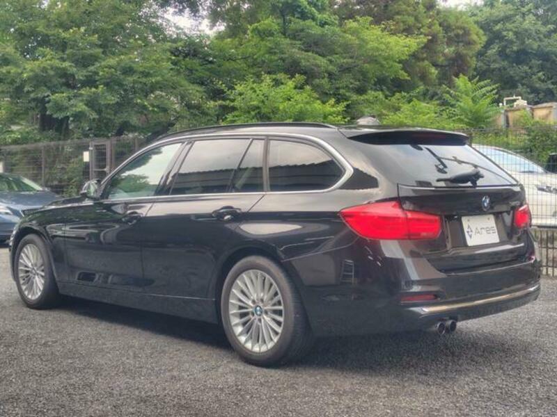 3 SERIES