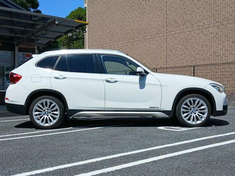 X1