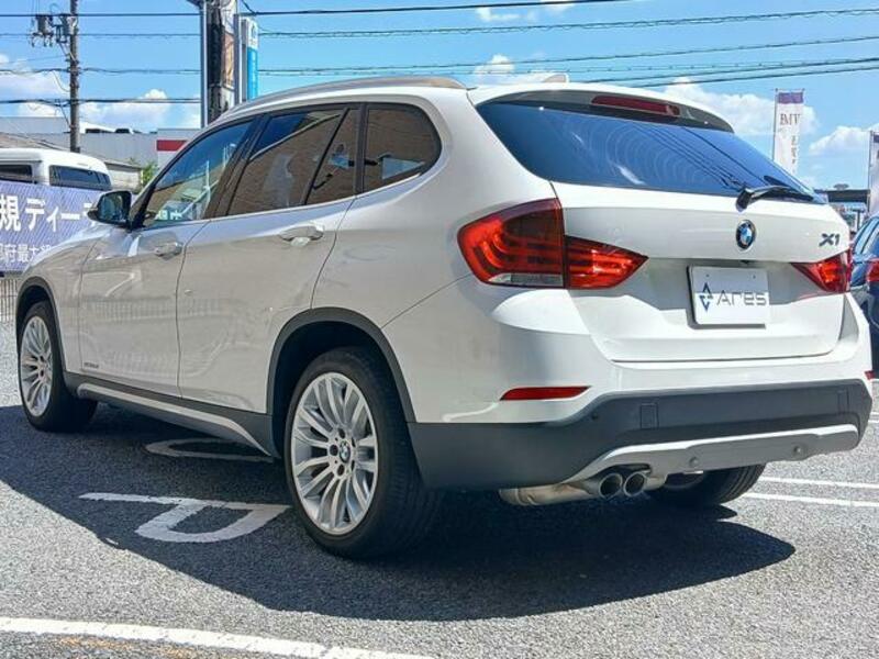 X1
