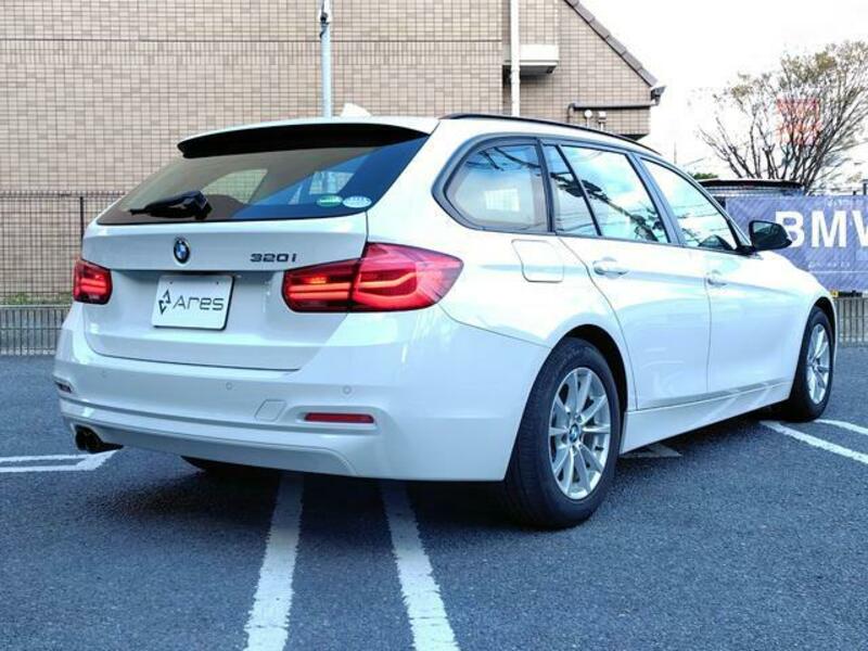 3 SERIES