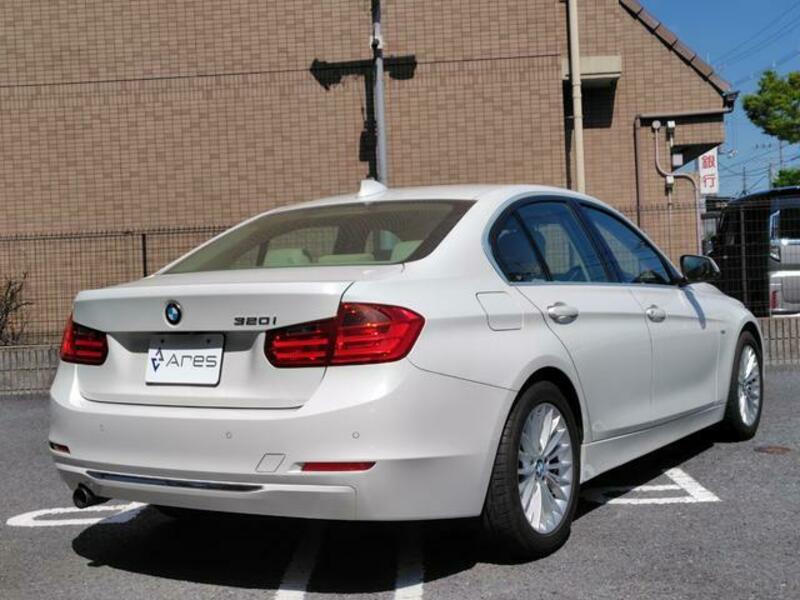 3 SERIES
