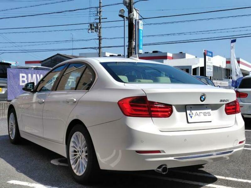 3 SERIES