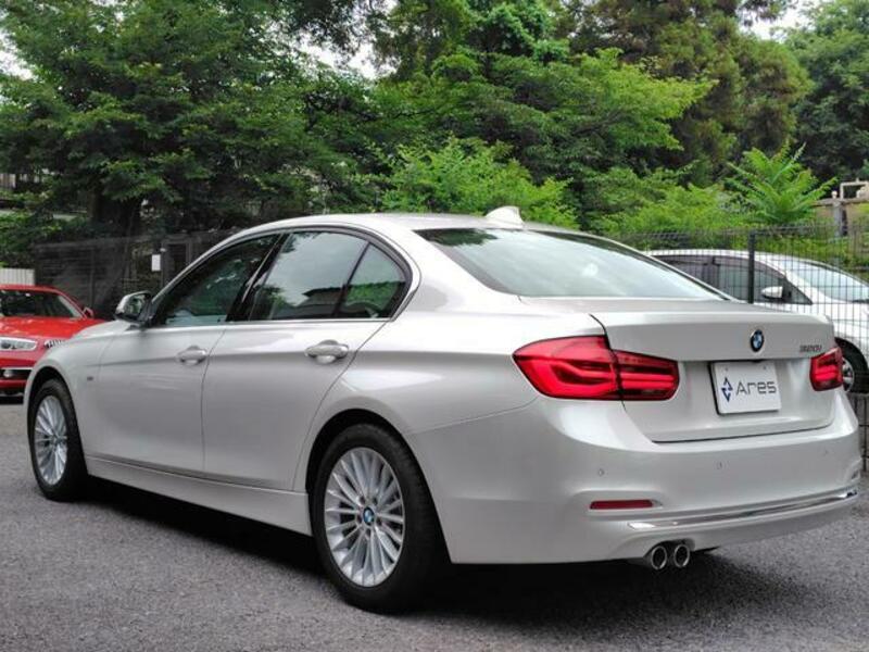 3 SERIES