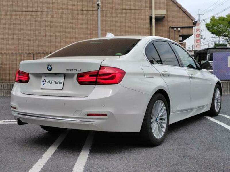 3 SERIES
