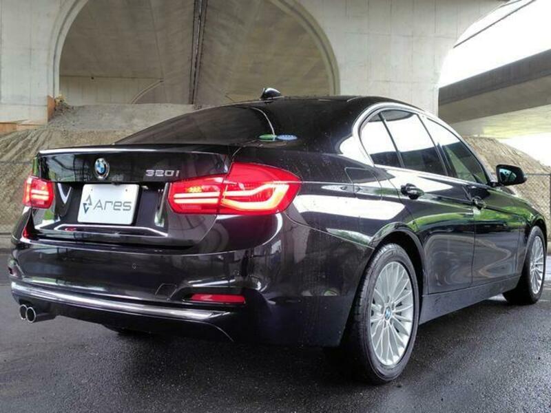 3 SERIES