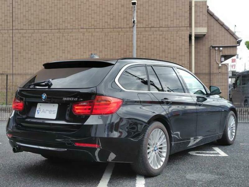 3 SERIES