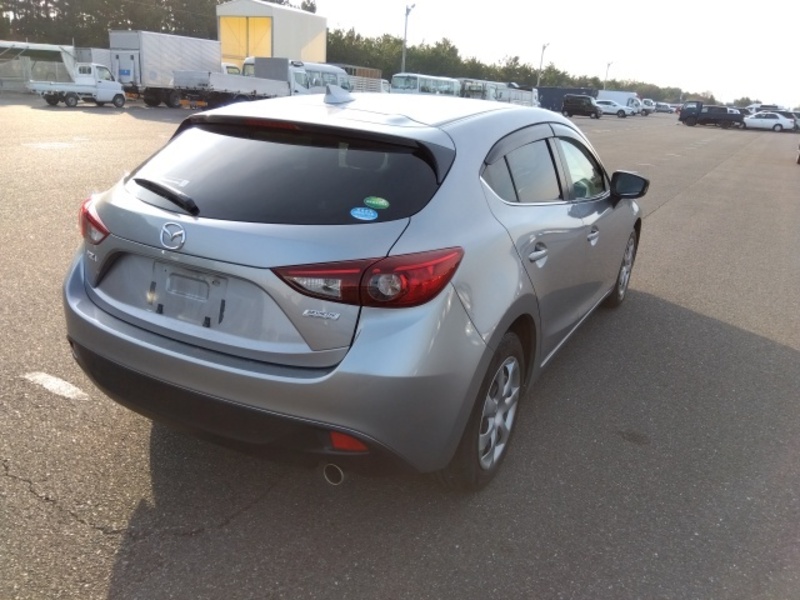 Axela Sport