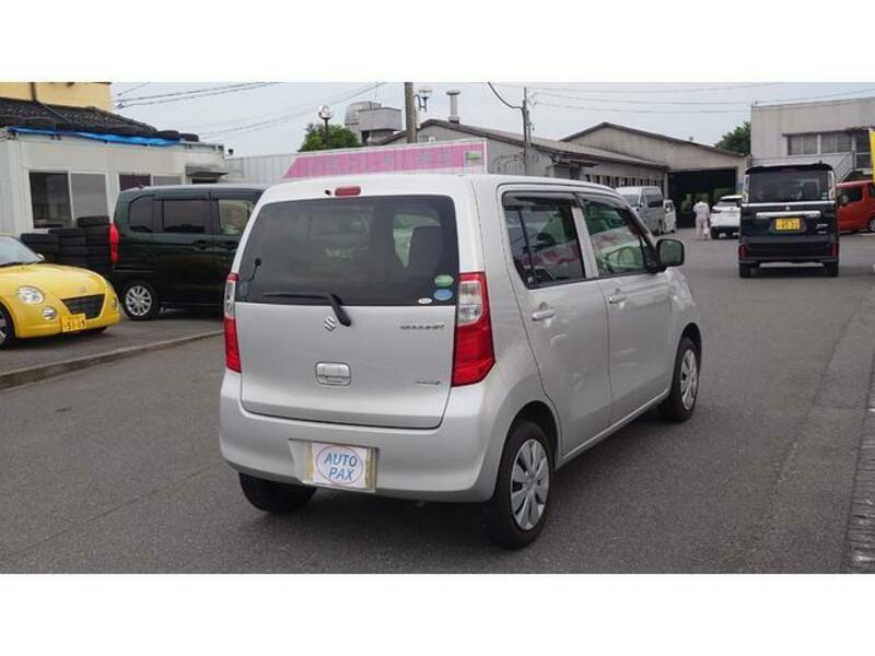 WAGON R