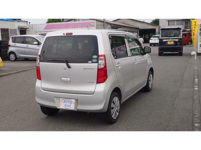 WAGON R