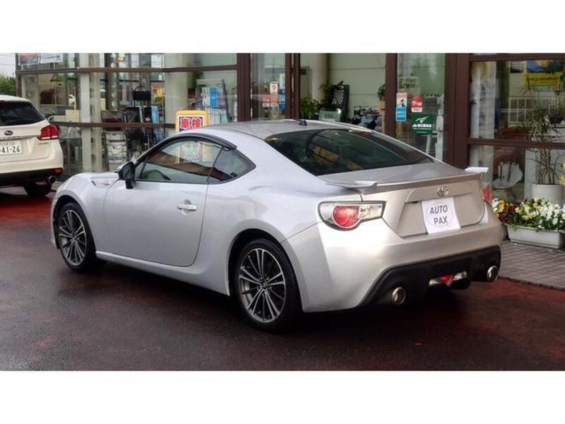 86