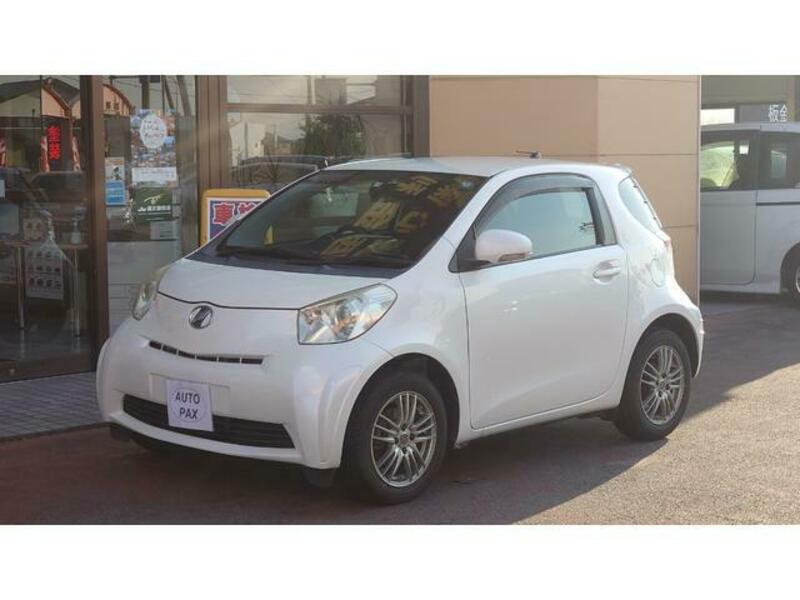 TOYOTA IQ