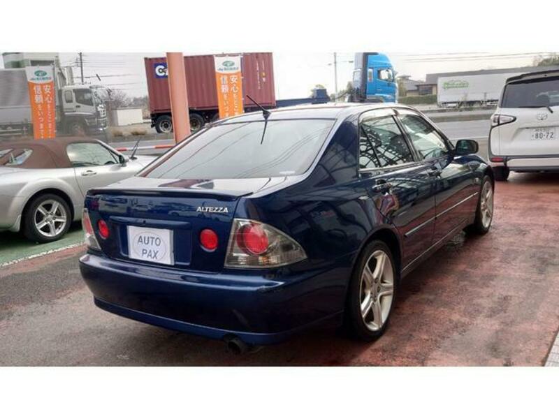 ALTEZZA