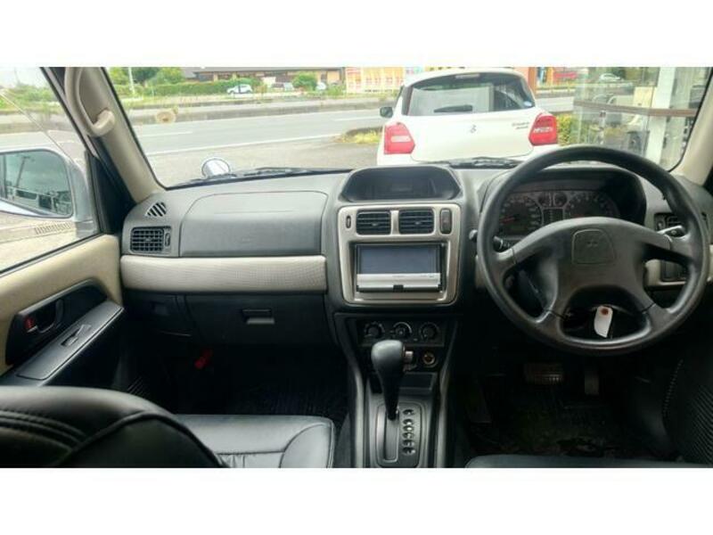 PAJERO IO