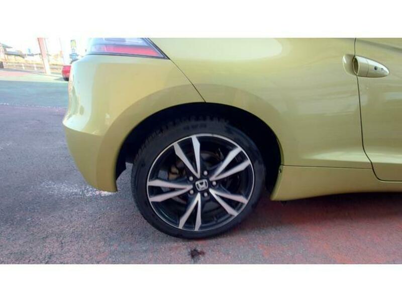 CR-Z