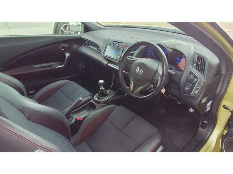 CR-Z