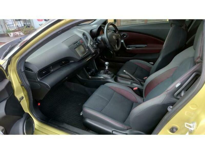 CR-Z