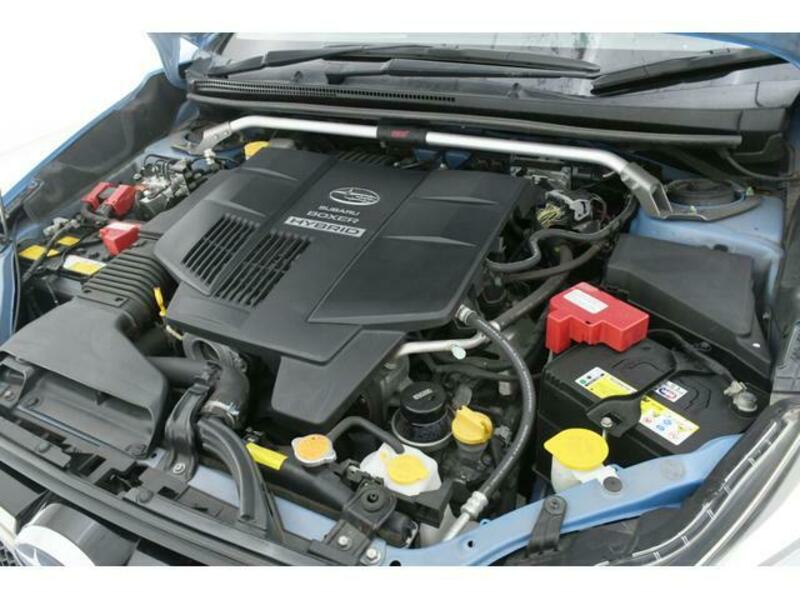 XV HYBRID