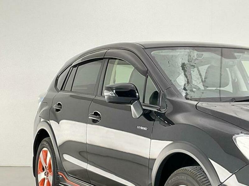 XV HYBRID