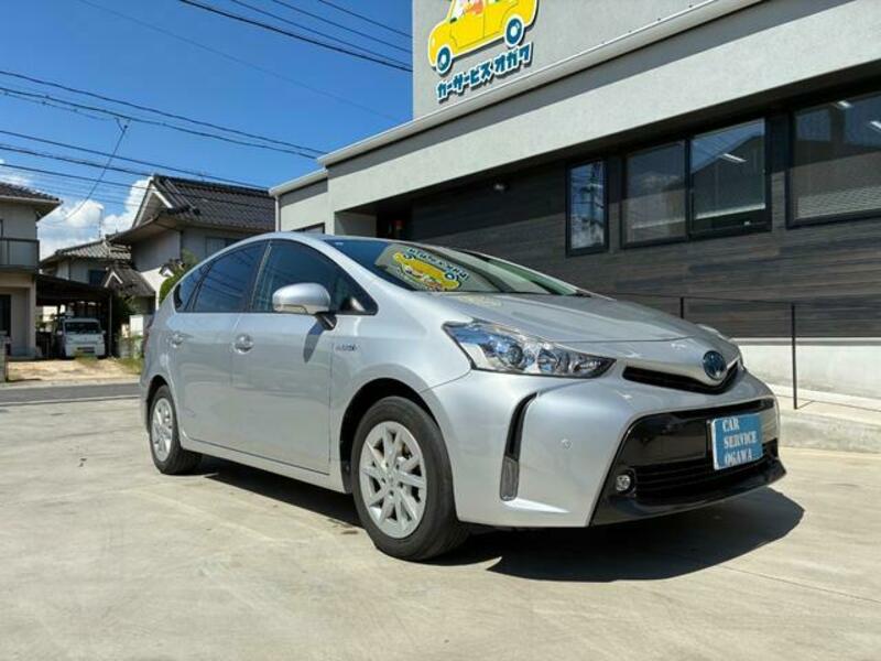 PRIUS ALPHA