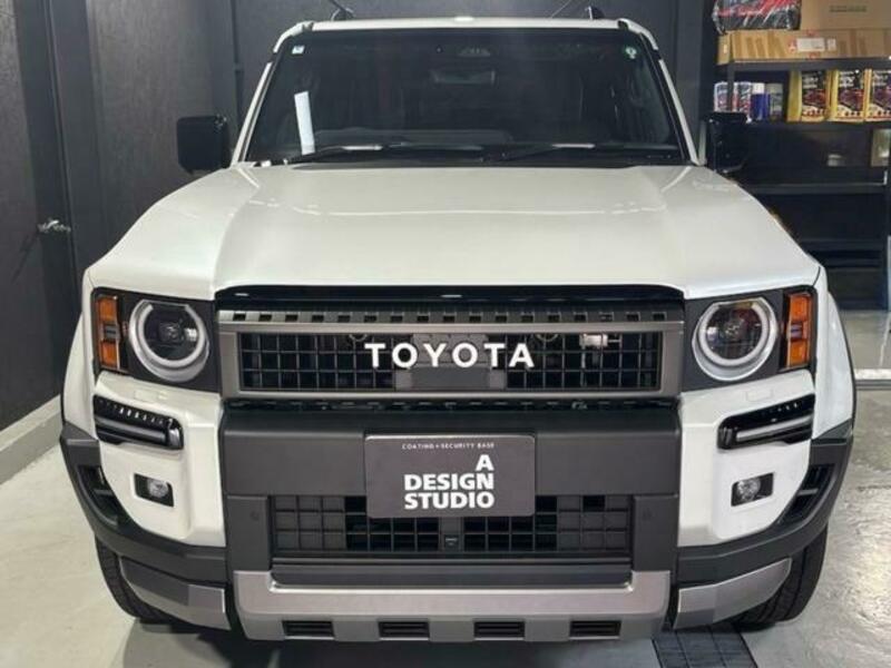 LAND CRUISER 250