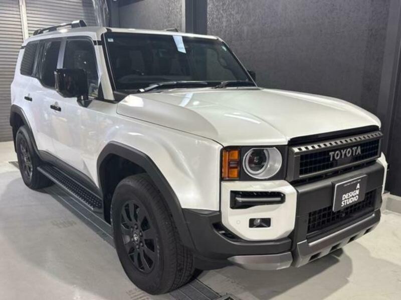 LAND CRUISER 250