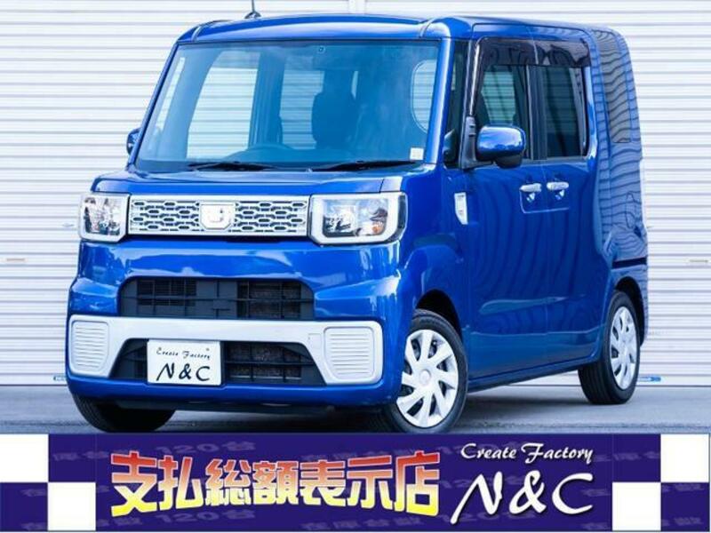 DAIHATSU WAKE
