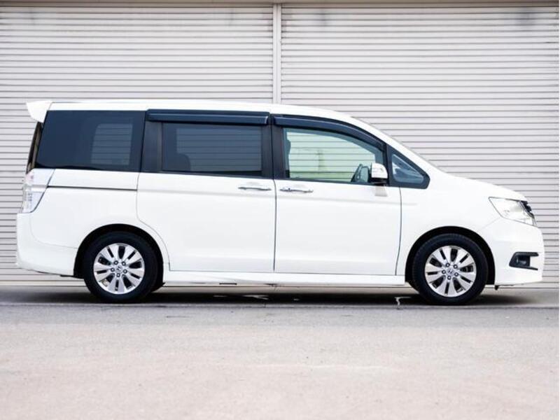 STEPWAGON SPADA