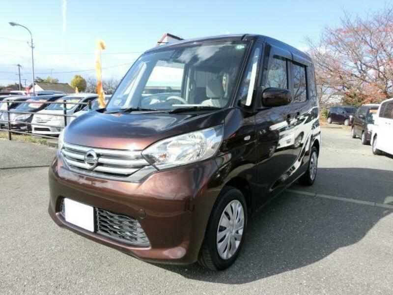 NISSAN DAYZ ROOX