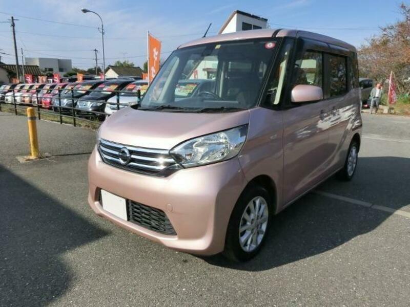 NISSAN DAYZ ROOX