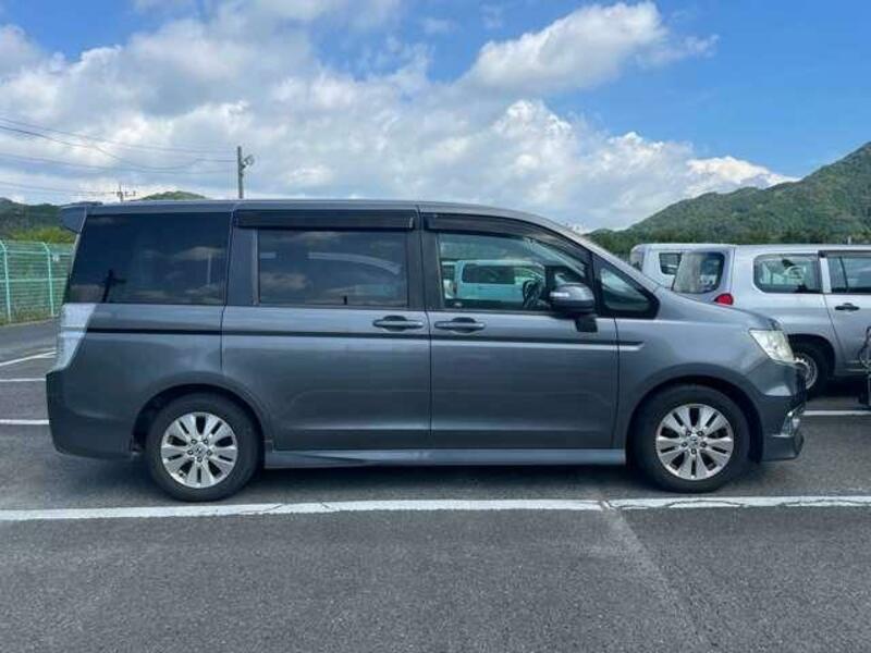 STEPWAGON SPADA