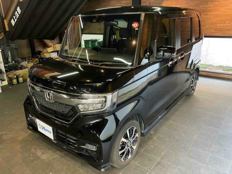 N BOX CUSTOM