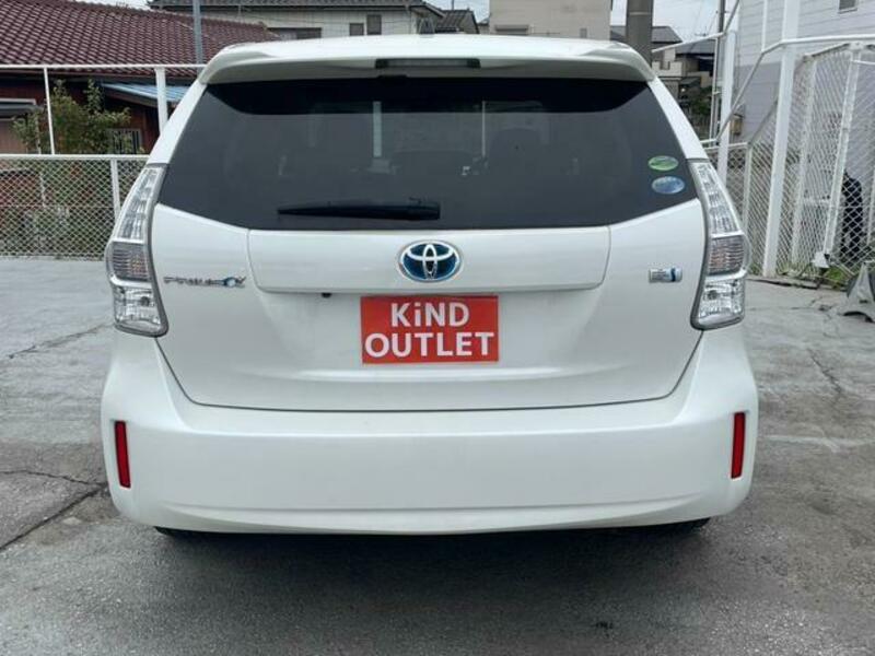PRIUS ALPHA