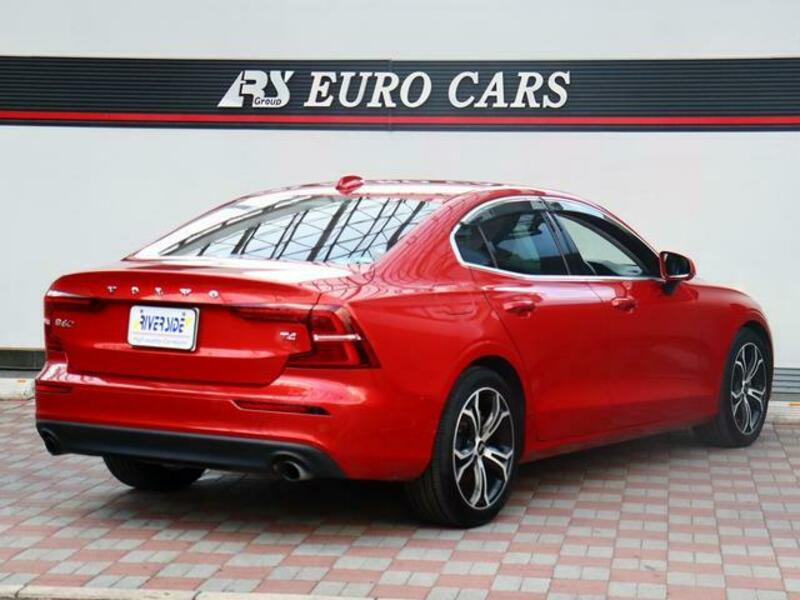 S60
