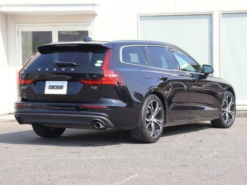 V60