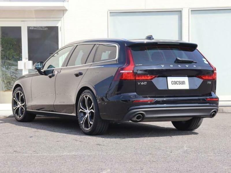 V60