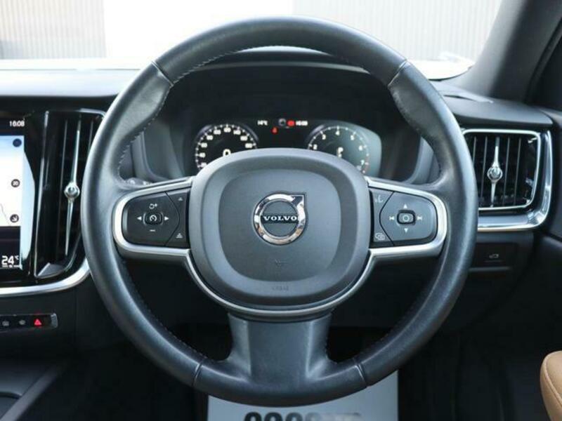 V60