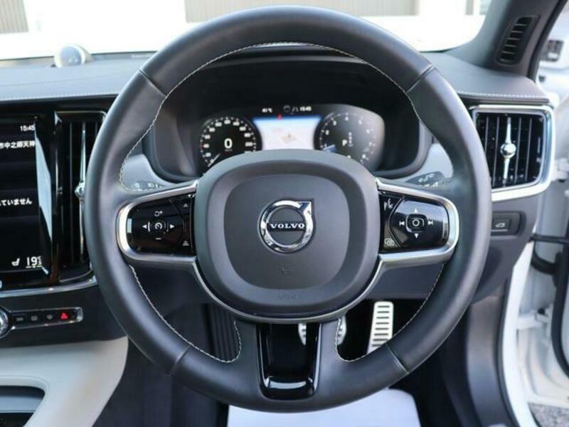 V90