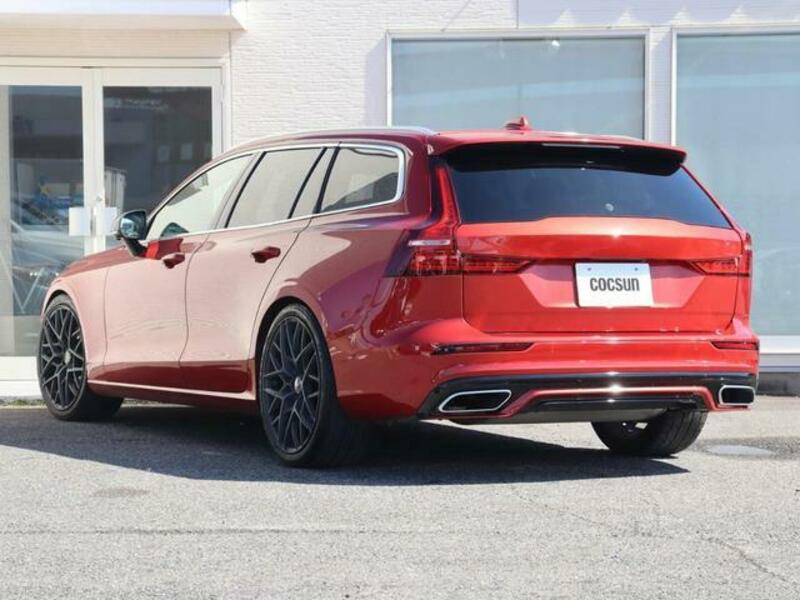 V60