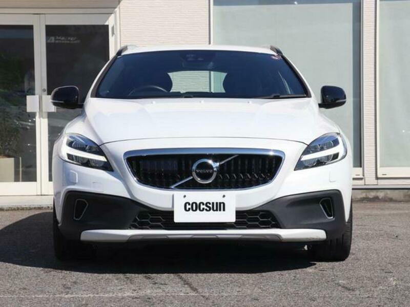 V40