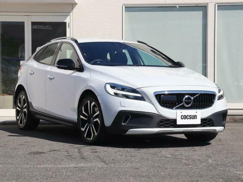 V40
