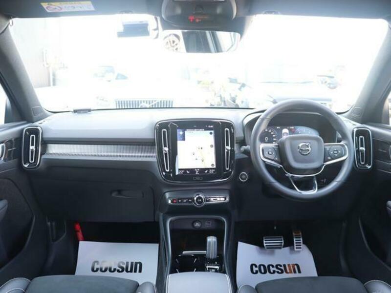 XC40